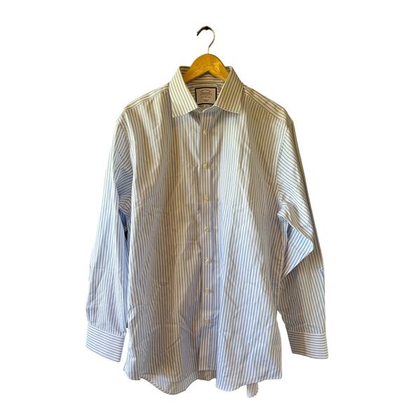 Charles Tyrwhitt | Non-Iron Blue + White Striped Classic Fit Shirt | 17/35 - Picture 2 of 6